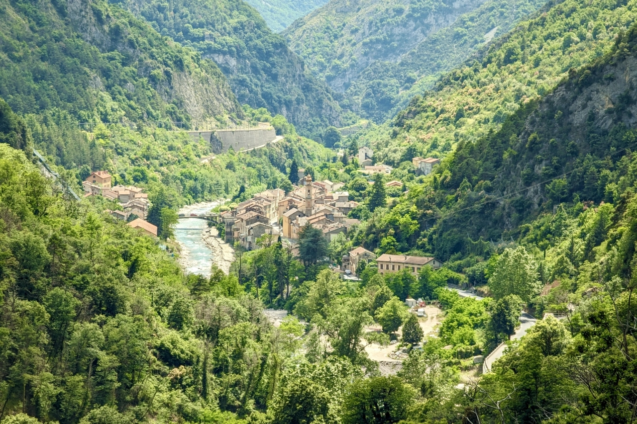 Illustration: Étude de programmation urbaine à Fontan (06540)  - Les droits d'auteur de cette image appartiennent à : Prémices
